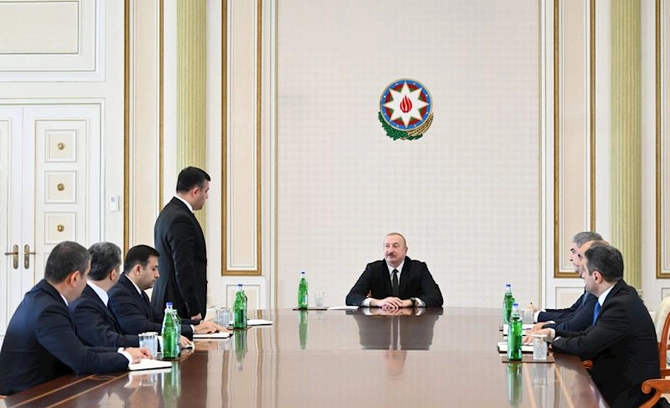 İlham Əliyev yeni icra başçılarını qəbul etdi — FOTOLAR