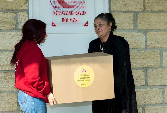 Yelo Bank Xocavənddə yaşayan şəhid ailələrinə Zəfər sovqatı təqdim edib — FOTOLAR