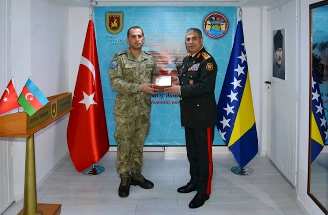 Zakir Həsənov Aİ Komandanlığı və Türk kontingentini ziyarət etdi — FOTOLAR