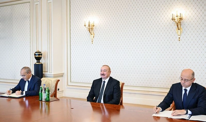 İlham Əliyev “China Datang Corporation Ltd.”nin nümayəndə heyətini qəbul edib — FOTOLAR