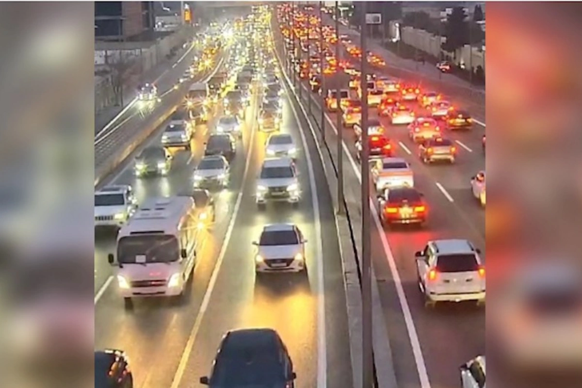 Hazırda 23 yolda tıxac var — SİYAHI