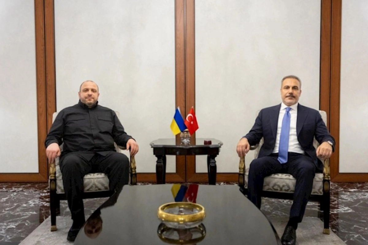 Hakan Fidan Ankarada Rüstəm Umerovla görüşüb