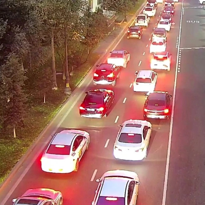Bu yollarda tıxac var — Sürücülərin nəzərinə!