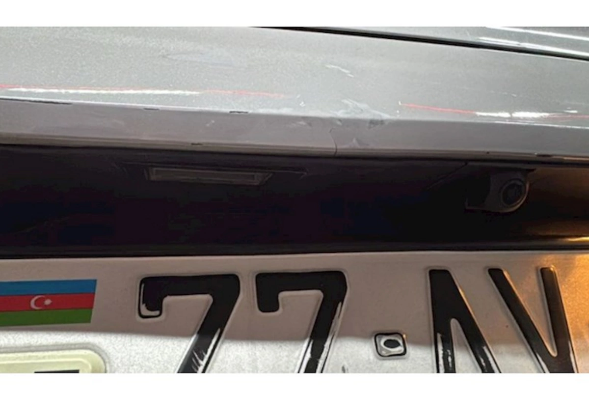 Siyasi fəalın avtomobili vuruldu, “Meqa Sığorta” zərəri ödəməkdən imtina edir — “Hara istəyirsən, şikayət et...” (FOTO)