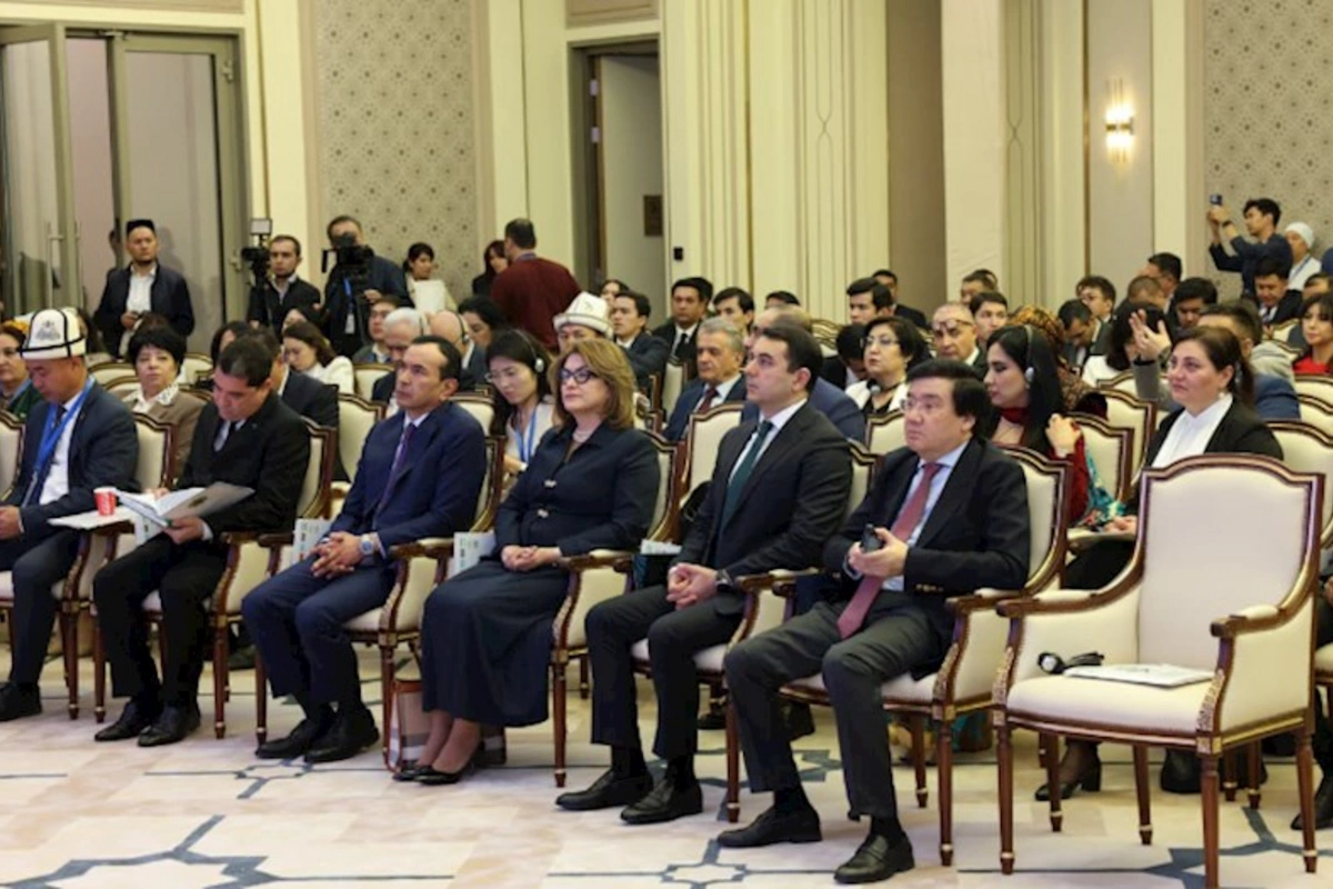 Mədəniyyət naziri Daşkənddə keçirilən beynəlxalq konqresdə iştirak edir