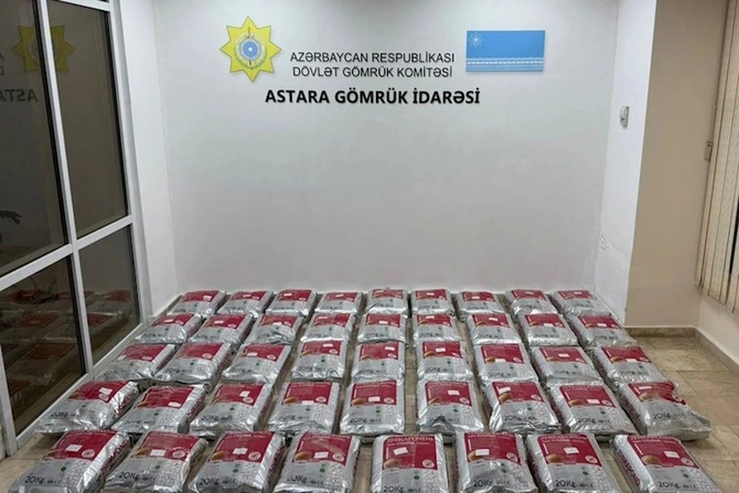 Gömrükdə 90 milyon dollarlıq heroin aşkarlanıb — FOTOLAR Gömrükdə 90 milyon dollarlıq heroin aşkarlanıb — FOTOLAR