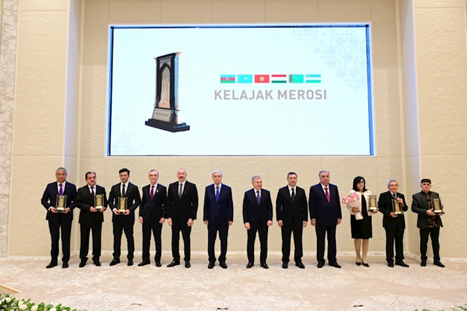 İlham Əliyev Daşkənddə Gələcəyin İrsi Beynəlxalq Mükafatının təqdimat mərasimində iştirak edib — FOTOLAR
