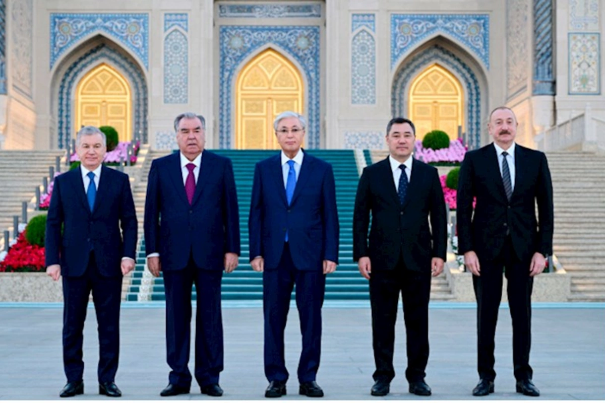 Prezident həmkarları ilə İslam Sivilizasiyası Mərkəzində — FOTOLAR