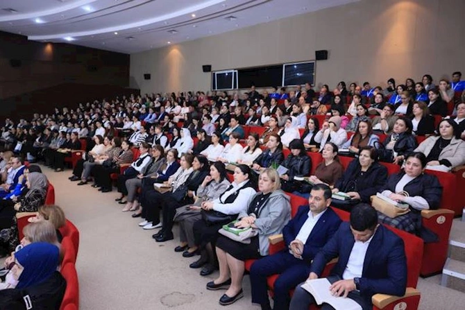 Neftçalada beynəlxalq elmi konfrans keçirilib — FOTOLAR