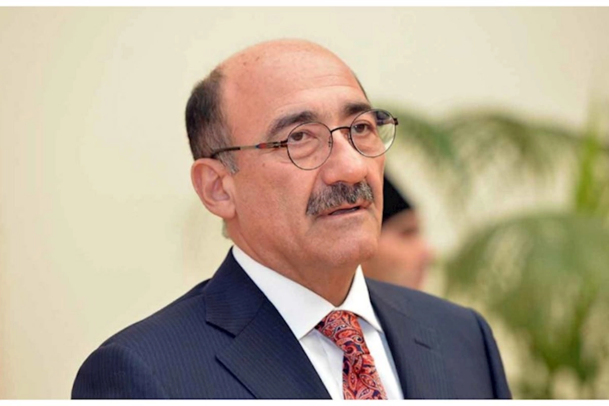 Əbülfəs Qarayev 69 yaşını Londonda qeyd etdi