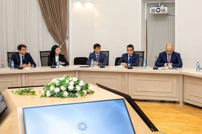 Energetika Nazirliyində “Yaşıl Dəhliz Birliyi”nin ümumi yığıncağı keçirilib — FOTOLAR Energetika Nazirliyində “Yaşıl Dəhliz Birliyi”nin ümumi yığıncağı keçirilib — FOTOLAR