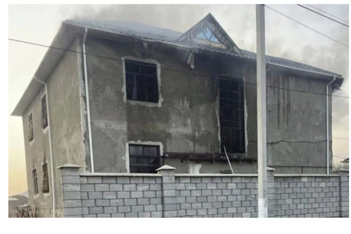 Qazaxıstanda evdə yanğın — 12 ölü