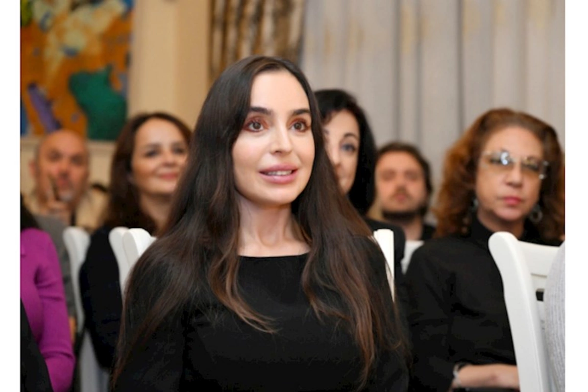 Maqsud İbrahimbəyov Yaradıcılıq Mərkəzində Neft bumu hamıya gülümsəyir festivalının açılışı olub — FOTOLAR