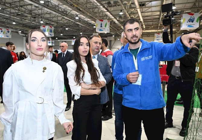 Leyla Əliyeva Beynəlxalq STEAM Azərbaycan Festivalını ziyarət edib — FOTOLAR