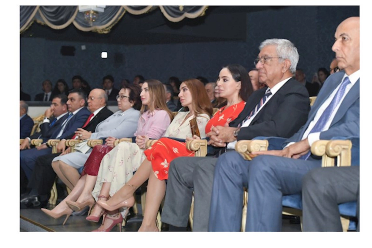 Akademik Musiqili Teatrda “Gülçöhrə və Əsgər” tamaşasının premyerası oldu — FOTOLAR