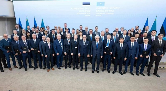 Bolt Azərbaycan şirkətinin təmsilçiləri Qazaxıstan–Estoniya forumunda iştirak edib — FOTOLAR Bolt Azərbaycan şirkətinin təmsilçiləri Qazaxıstan–Estoniya forumunda iştirak edib — FOTOLAR