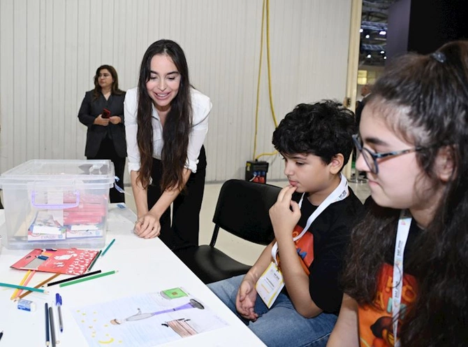 Leyla Əliyeva Beynəlxalq STEAM Azərbaycan Festivalını ziyarət edib — FOTOLAR