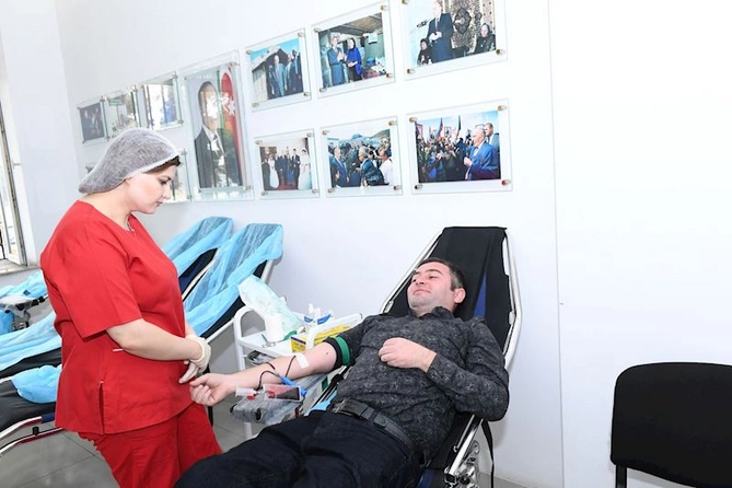 Dövlət Komitəsində qanvermə aksiyası keçirilib — FOTOLAR
