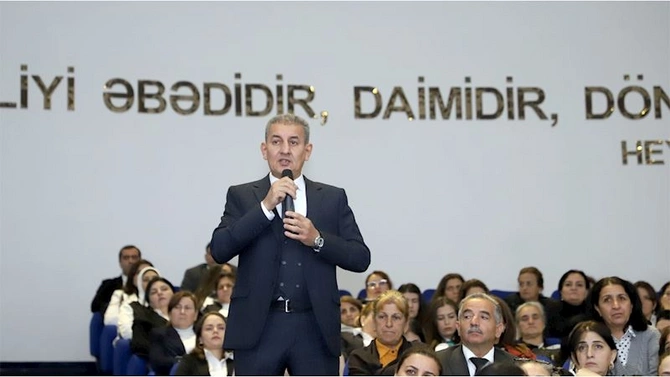 ETİHİ-nin regional iclasında birbaşa dialoq və əməkdaşlıq müzakirə edilib — FOTOLAR ETİHİ-nin regional iclasında birbaşa dialoq və əməkdaşlıq müzakirə edilib — FOTOLAR