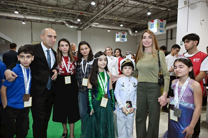 Leyla Əliyeva Beynəlxalq STEAM Azərbaycan Festivalını ziyarət edib — FOTOLAR