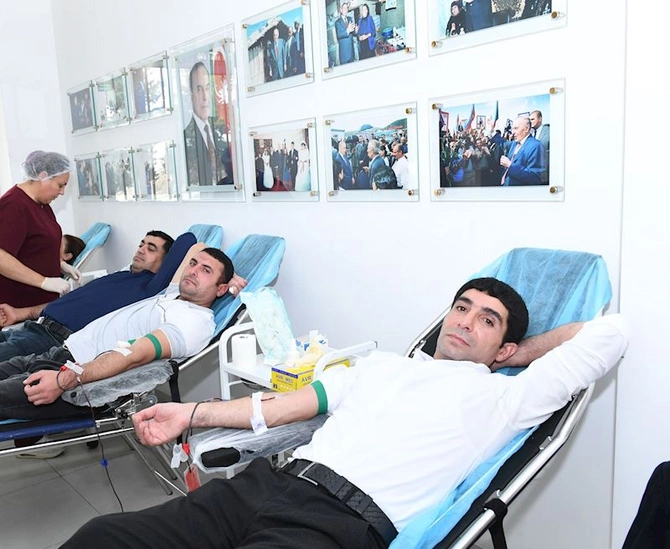 Dövlət Komitəsində qanvermə aksiyası keçirilib — FOTOLAR