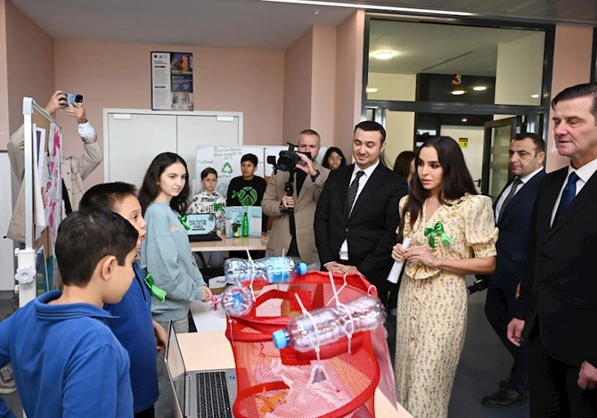 Leyla Əliyeva “EcoMind 2025” konfransında iştirak etdi — FOTOLAR Leyla Əliyeva “EcoMind 2025” konfransında iştirak etdi — FOTOLAR