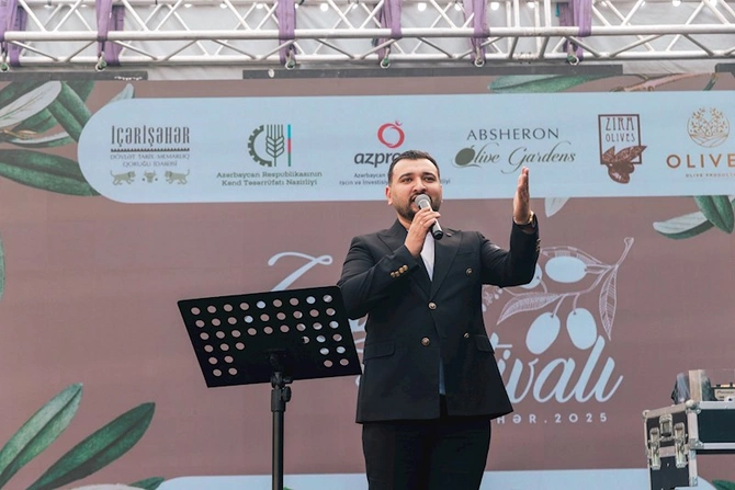 İçərişəhərdə Zeytun Festivalı davam edir — FOTOLAR