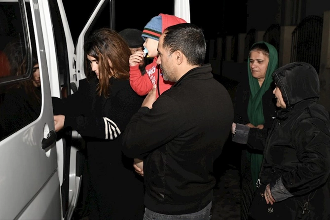 Onlar da doğma yurdlarına qayıdırlar — FOTOLAR Onlar da doğma yurdlarına qayıdırlar — FOTOLAR