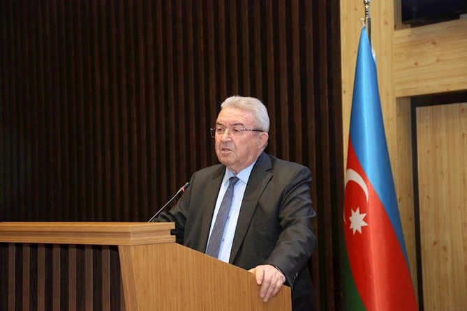 Professor İbrahim Yıldırımın xatirəsinə həsr olunmuş anım tədbiri keçirilib — FOTOLAR Professor İbrahim Yıldırımın xatirəsinə həsr olunmuş anım tədbiri keçirilib — FOTOLAR