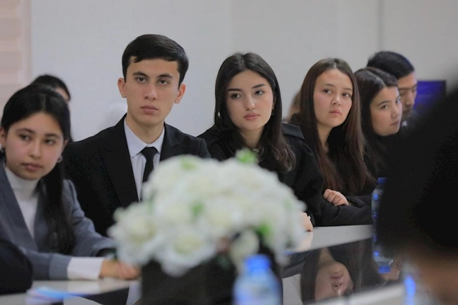 Daşkənddə Özbəkistan–Azərbaycan Gənclər Konfransı keçirilib — FOTOLAR Daşkənddə Özbəkistan–Azərbaycan Gənclər Konfransı keçirilib — FOTOLAR