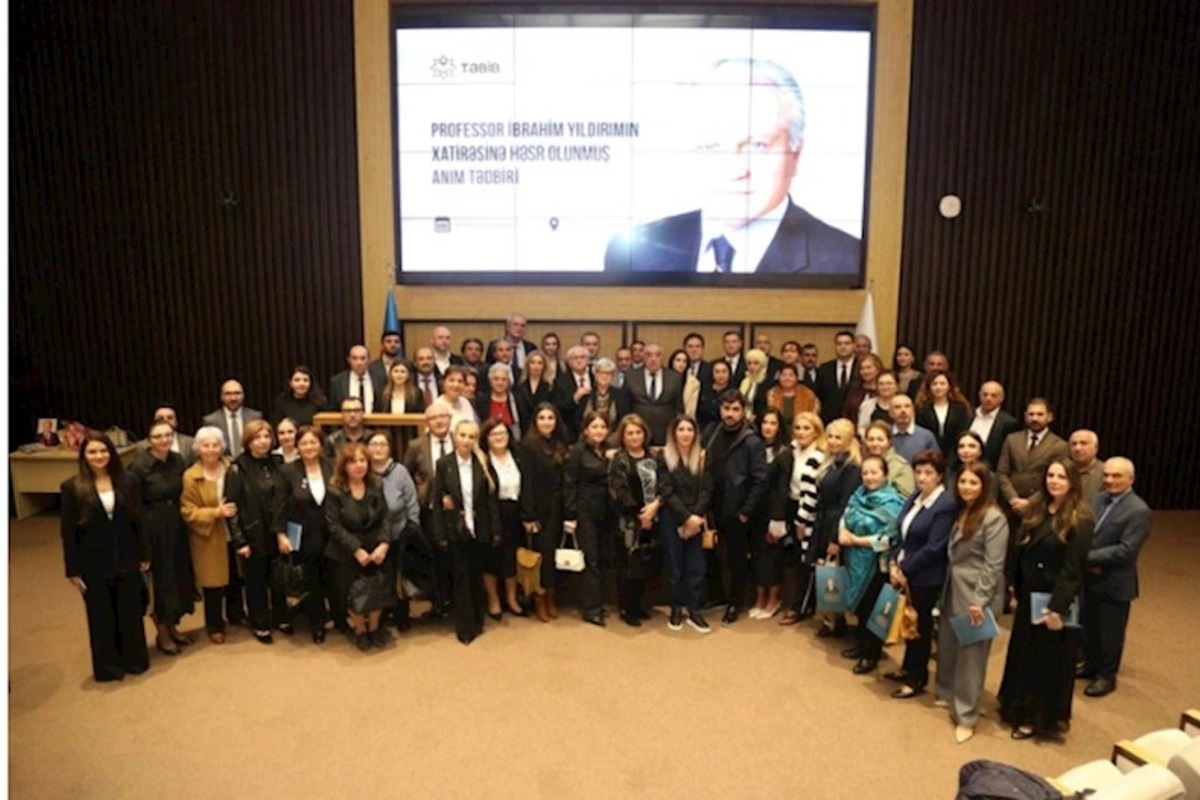 Professor İbrahim Yıldırımın xatirəsinə həsr olunmuş anım tədbiri keçirilib — FOTOLAR