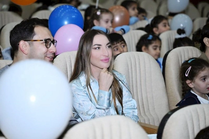 Prezidentin qızı və gəlini festivalda — FOTOLAR
