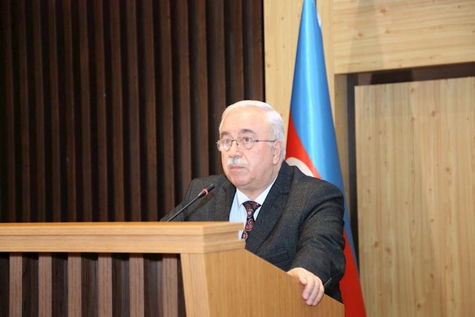 Professor İbrahim Yıldırımın xatirəsinə həsr olunmuş anım tədbiri keçirilib — FOTOLAR Professor İbrahim Yıldırımın xatirəsinə həsr olunmuş anım tədbiri keçirilib — FOTOLAR