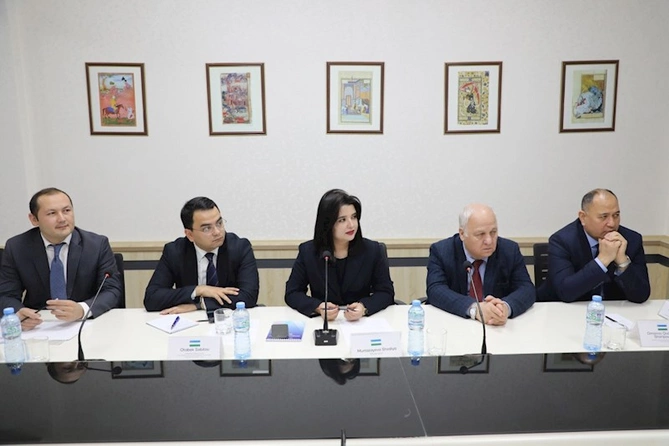 Daşkənddə Özbəkistan–Azərbaycan Gənclər Konfransı keçirilib — FOTOLAR Daşkənddə Özbəkistan–Azərbaycan Gənclər Konfransı keçirilib — FOTOLAR