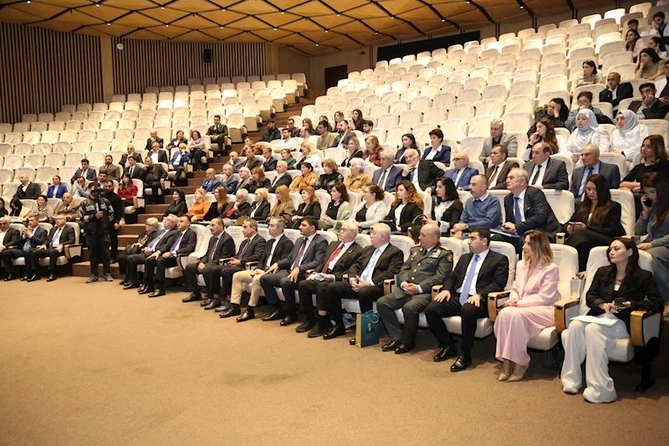 Professor İbrahim Yıldırımın xatirəsinə həsr olunmuş anım tədbiri keçirilib — FOTOLAR Professor İbrahim Yıldırımın xatirəsinə həsr olunmuş anım tədbiri keçirilib — FOTOLAR