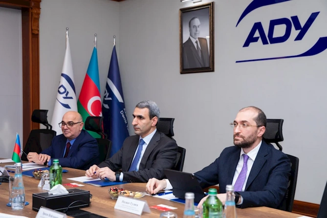 Azərbaycan və Estoniya arasında dəmir yolu sahəsində əməkdaşlığının genişləndirilməsi müzakirə edilib — FOTOLAR Azərbaycan və Estoniya arasında dəmir yolu sahəsində əməkdaşlığının genişləndirilməsi müzakirə edilib — FOTOLAR