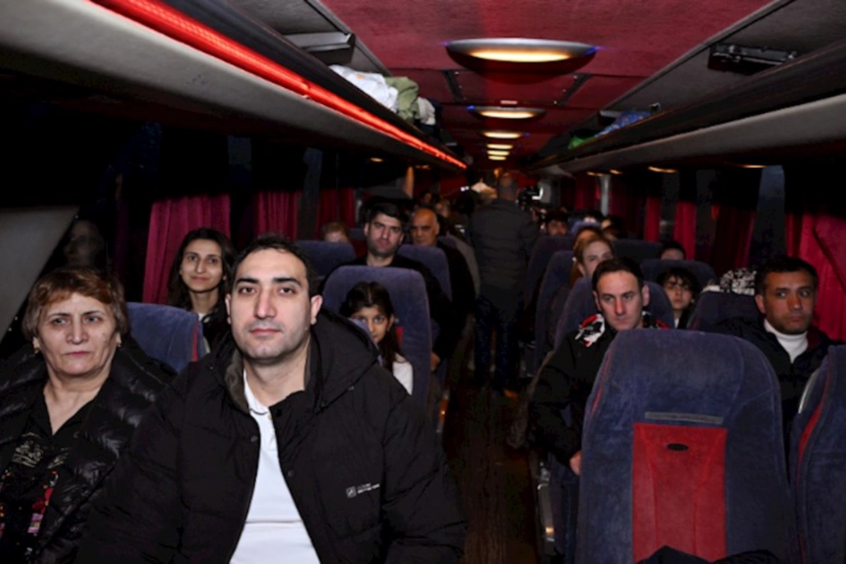 Zəngilan rayonunun Məmmədbəyli kəndinə növbəti köç karvanı yola salındı
