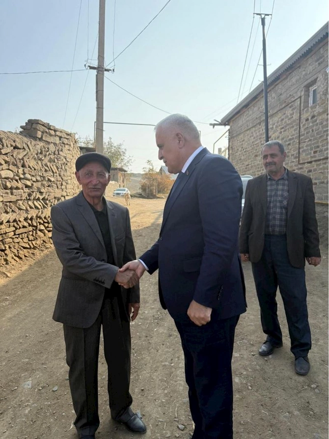 Vüqar Rəhimzadə Ordubadda seçiciləri ilə növbəti görüşünü keçirib — FOTOLAR