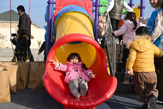 Leyla Əliyeva Qaradağda yeni parkın açılışında iştirak etdi — FOTOLAR Leyla Əliyeva Qaradağda yeni parkın açılışında iştirak etdi — FOTOLAR