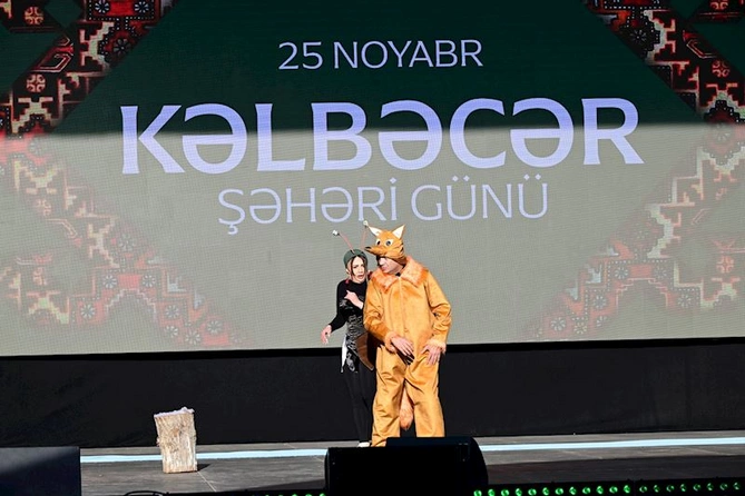 Kəlbəcər Şəhəri Günü tədbirləri tamaşa nümayişi ilə başlanıb — FOTOLAR (YENİLƏNİB)