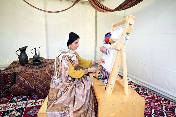 Kəlbəcərin rəngi, səsi və yaddaşı — sənət şəhərin nəfəsinə qarışdı (FOTOLAR)