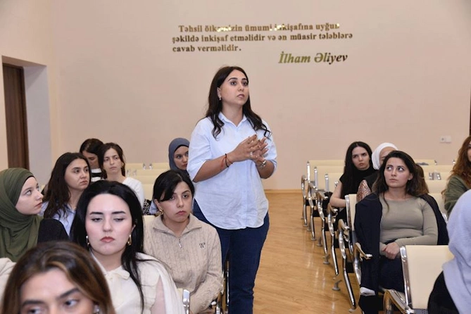 Bağça müəllimləri üçün təlimlər keçirilib — FOTOLAR