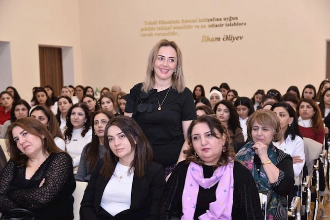 Bağça müəllimləri üçün təlimlər keçirilib — FOTOLAR