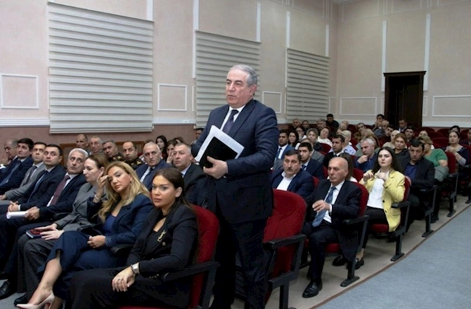 Qarlı havalara bağlı hər bir rayona cavabdeh şəxs təyin edildi — FOTOLAR
