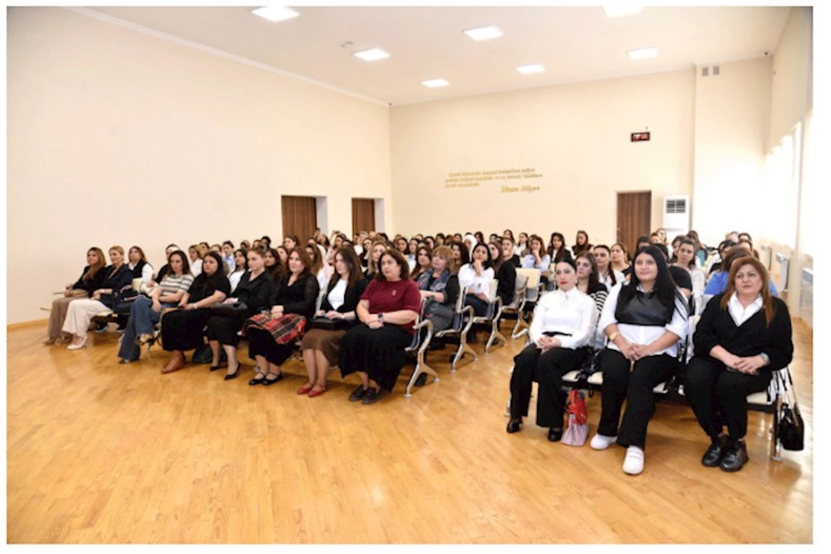 Bağça müəllimləri üçün təlimlər keçirilib — FOTOLAR