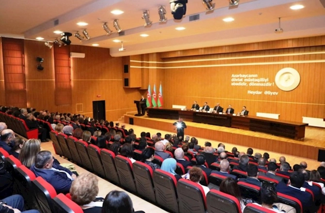 Qarlı havalara bağlı hər bir rayona cavabdeh şəxs təyin edildi — FOTOLAR