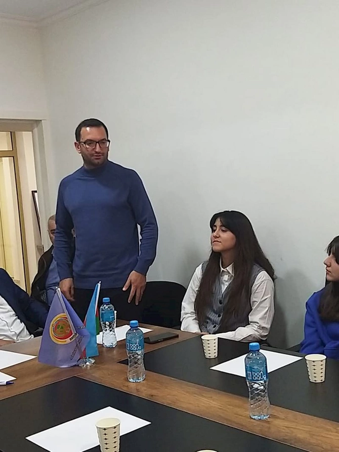 Adəm İsmayıl Bakuvi: “Gənclərin elmi düşüncəsi Vəhdət Partiyasının inkişafının əsas dayağıdır” — FOTOLAR