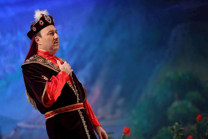 “Əsli və Kərəm” operası yeni Əsli ilə tamaşaçılara təqdim olundu — FOTOLAR