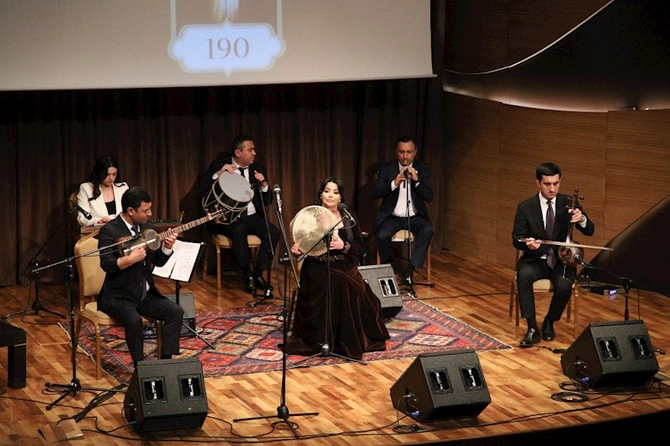 Beynəlxalq Muğam Mərkəzində Seyid Əzim Şirvaninin 190 illiyi qeyd olunub — FOTOLAR Beynəlxalq Muğam Mərkəzində Seyid Əzim Şirvaninin 190 illiyi qeyd olunub — FOTOLAR