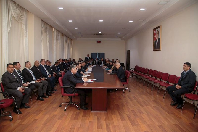 Rüstəm Xəlilov fərdi qəbulda vətəndaşların müraciətlərini dinlədi — FOTOLAR